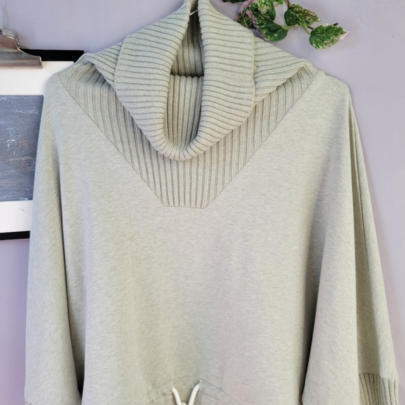 Varley Britannia Sweatshirt Sage Green XL - Picture 4 of 13